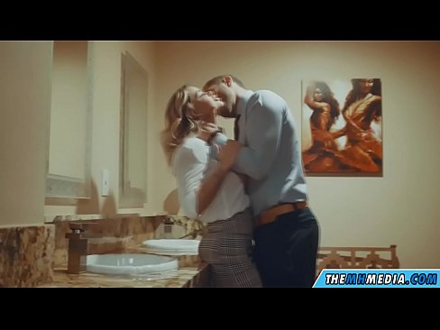 ❤️ Wenn eine vollbusige Blondine dich in einer öffentlichen Toilette verführt ️ Homemade porn bei de.tradewin.top ﹏